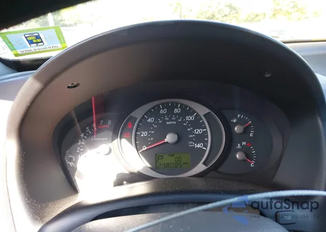 2005 Hyundai Tucson Gls/Lx from USA, damaged, VIN KM8JN72D25U191205